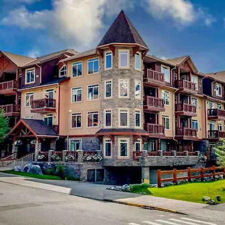 Falcon Crest Lodge 1 Bedroom Condo With Gym & Hot-Tubs & Mountain View Canmore Kültér fotó