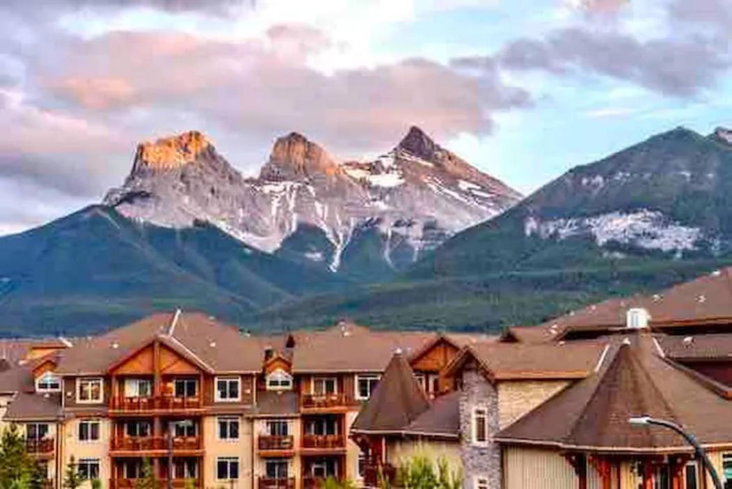Falcon Crest Lodge 1 Bedroom Condo With Gym & Hot-Tubs & Mountain View Canmore Kültér fotó