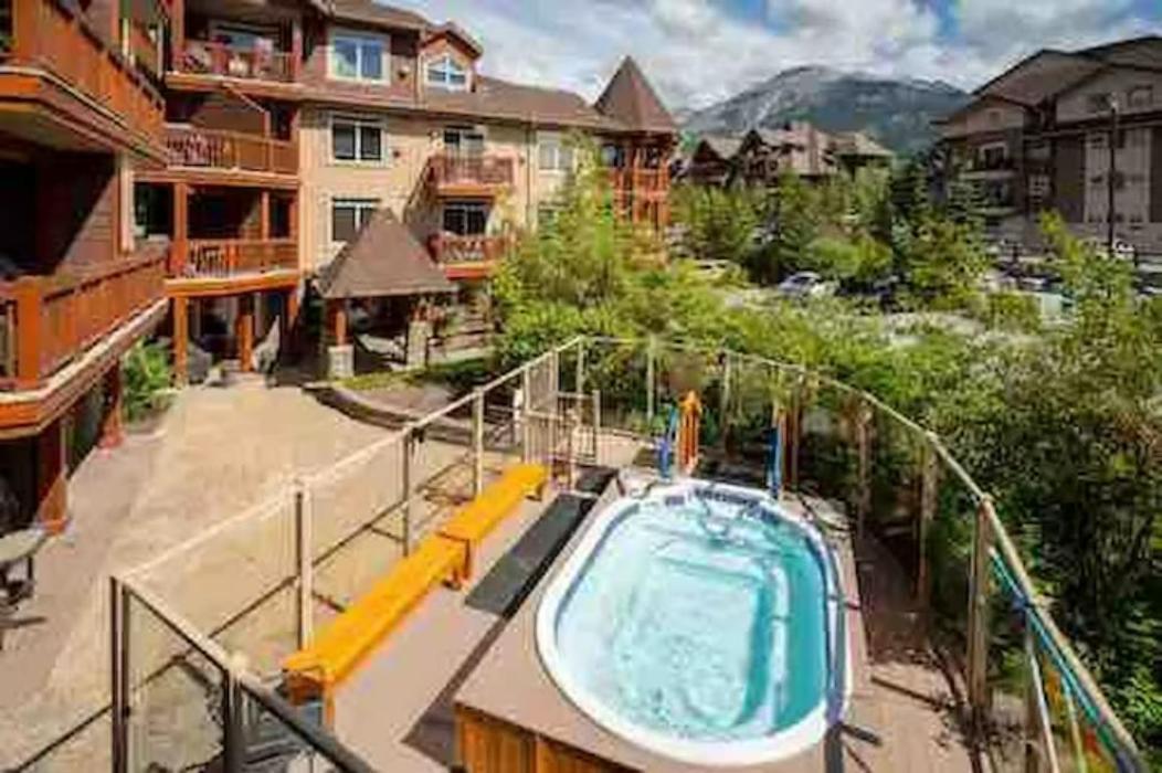 Falcon Crest Lodge 1 Bedroom Condo With Gym & Hot-Tubs & Mountain View Canmore Kültér fotó